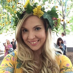 Meet your Posher, Elina